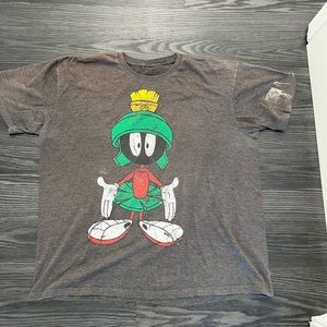 Vintage Looney Tunes Marvin the Martian shirt